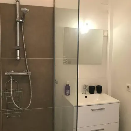 Appartement Emplacement Ideal, Vue Mer, Parking Offert *