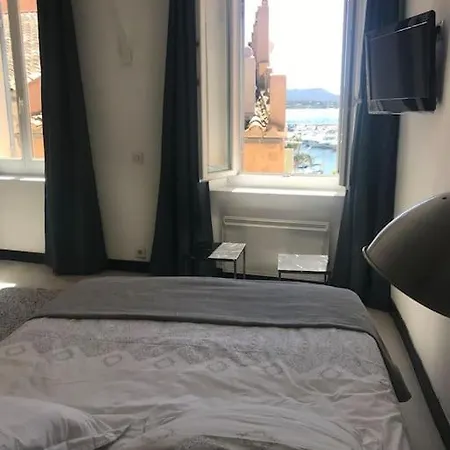 Emplacement Ideal, Vue Mer, Parking Offert Appartement Sanary-sur-Mer