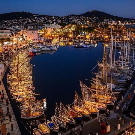 شقة Emplacement Ideal, Vue Mer, Parking Offert